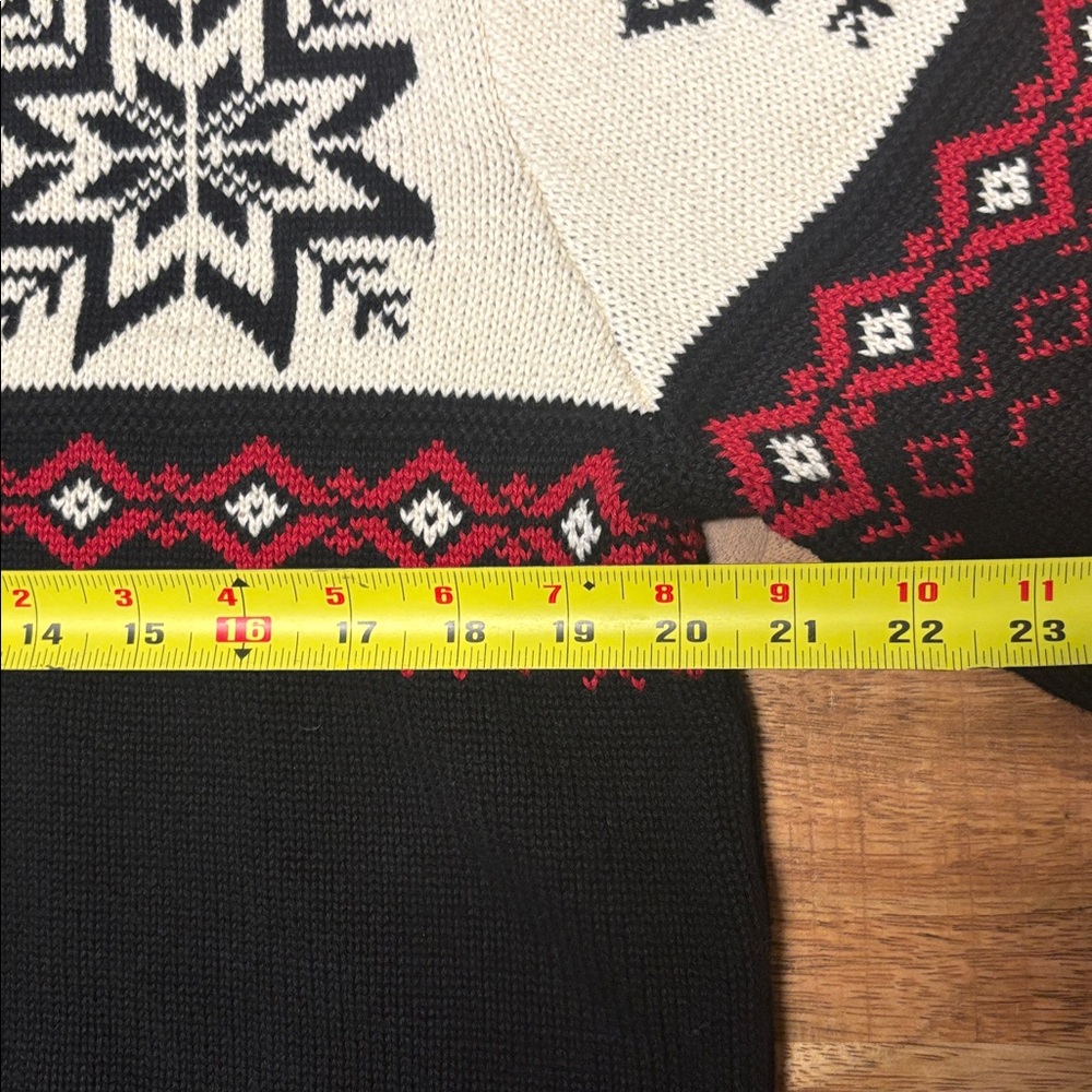 American Living  Knit Sweater Size Small Cotton Men Black Snowflake (4) - Picture 4 of 8